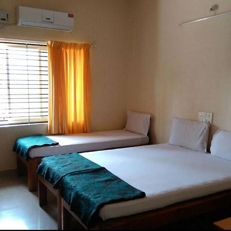 Dhenu Atithya Hotel Māvalli Екстериор снимка